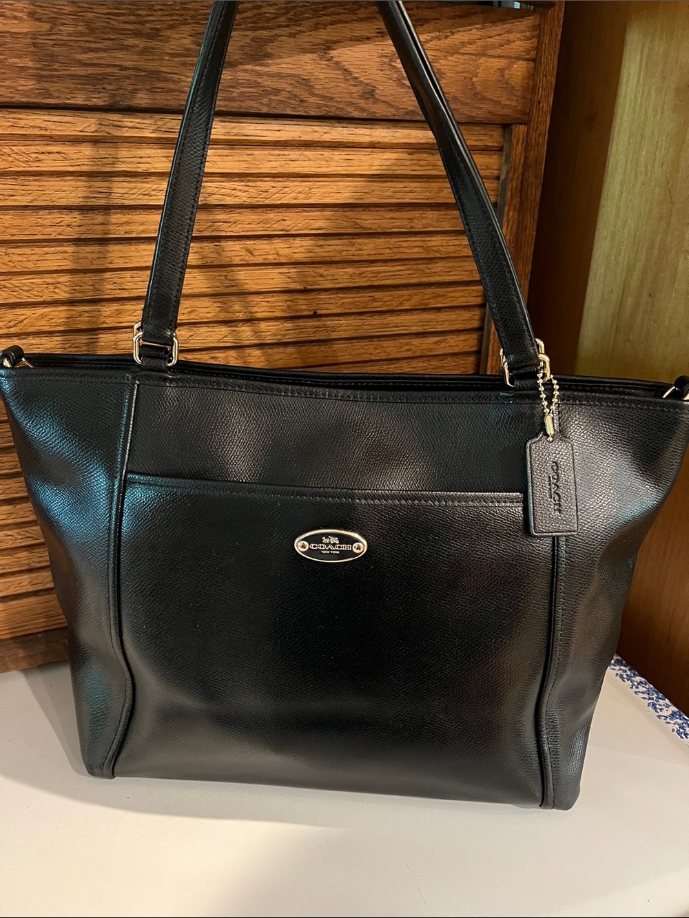 Coach Pocket Tote, in black, crossgrain leather bag, purse, shoulder bag